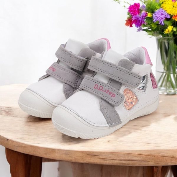 D.D.Step pantofi din piele pentru fete, White.