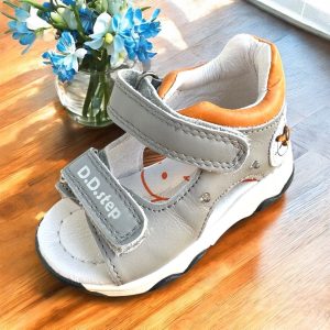 D.D.Step sandale din piele cu talonet si led pentru baieti.