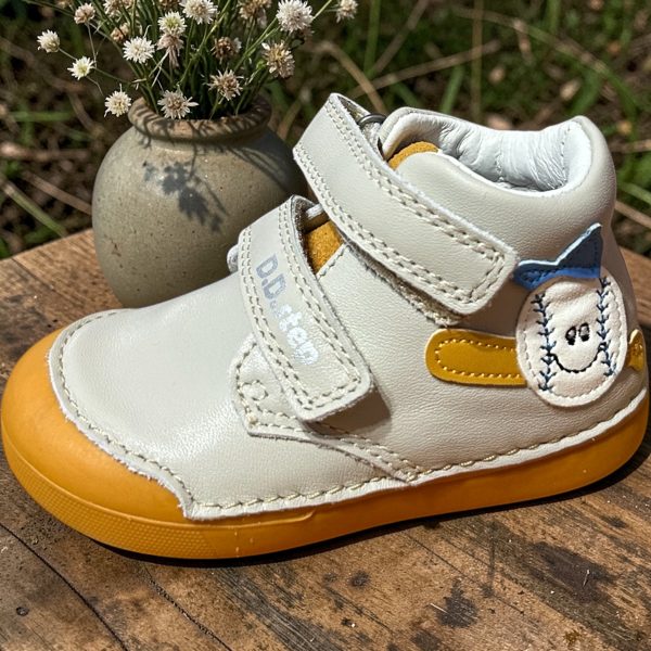 D.D.Step pantofi din piele pentru baieti, Cream.