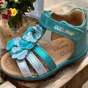 D.D.Step sandale din piele pentru fete.